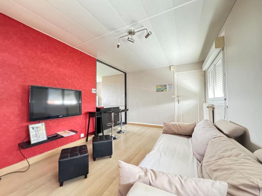 Appartement F2 Proche Axes Principaux - Claude Guichard Clermont-Ferrand Esterno foto